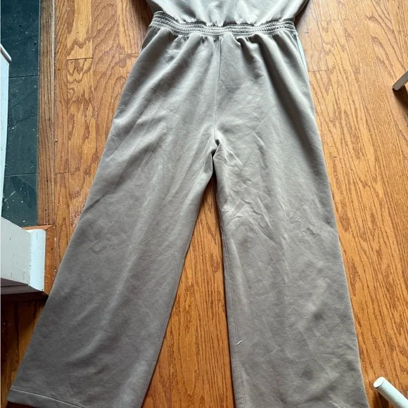 Abercrombie & Fitch Tan Jumpsuit Size XL - Picture 6 of 9